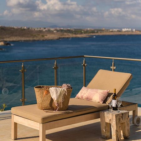 Villa Anton By Cura Villas Collection กาลาธาส ภายนอก รูปภาพ