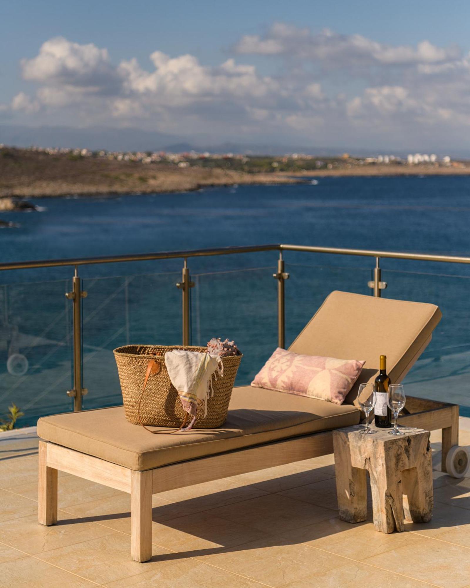 Villa Anton By Cura Villas Collection กาลาธาส ภายนอก รูปภาพ